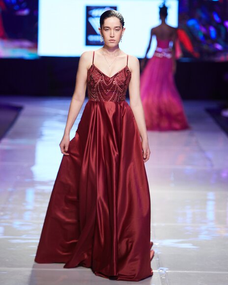 TO DOWNLOAD. CLICK ON THE IMAGE AND SAVE. To browse images use green arrows above.
SHARE AND TAG : @MTC_WINDHOEKFASHIONWEEK
IMAGE CREDIT: @SIMZMKHWANAZI/@BESTFRIENDS_STUDIOS
#MTCWFW2022
@MTC_WINDHOEKFASHIONWEEK
#MADEINNAMIBIA