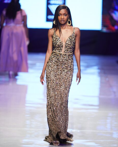 TO DOWNLOAD. CLICK ON THE IMAGE AND SAVE. To browse images use green arrows above.
SHARE AND TAG : @MTC_WINDHOEKFASHIONWEEK
IMAGE CREDIT: @SIMZMKHWANAZI/@BESTFRIENDS_STUDIOS
#MTCWFW2022
@MTC_WINDHOEKFASHIONWEEK
#MADEINNAMIBIA
