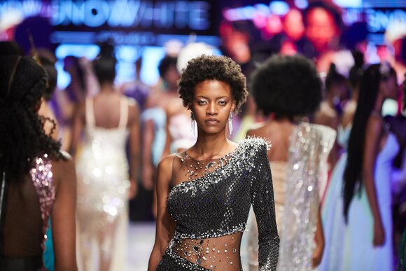 TO DOWNLOAD. CLICK ON THE IMAGE AND SAVE. To browse images use green arrows above.
SHARE AND TAG : @MTC_WINDHOEKFASHIONWEEK
IMAGE CREDIT: @SIMZMKHWANAZI/@BESTFRIENDS_STUDIOS
#MTCWFW2022
@MTC_WINDHOEKFASHIONWEEK
#MADEINNAMIBIA