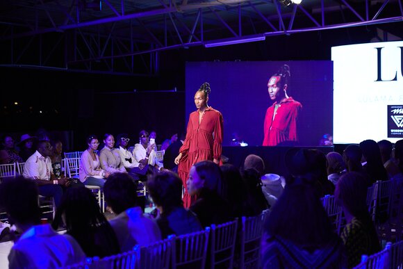 TO DOWNLOAD. CLICK ON THE IMAGE AND SAVE. To browse images use green arrows above.
SHARE AND TAG : @MTC_WINDHOEKFASHIONWEEK
IMAGE CREDIT: @SIMZMKHWANAZI/@BESTFRIENDS_STUDIOS
#MTCWFW2022
@MTC_WINDHOEKFASHIONWEEK
#MADEINNAMIBIA