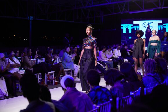 TO DOWNLOAD. CLICK ON THE IMAGE AND SAVE. To browse images use green arrows above.
SHARE AND TAG : @MTC_WINDHOEKFASHIONWEEK
IMAGE CREDIT: @SIMZMKHWANAZI/@BESTFRIENDS_STUDIOS
#MTCWFW2022
@MTC_WINDHOEKFASHIONWEEK
#MADEINNAMIBIA