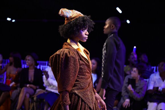 TO DOWNLOAD. CLICK ON THE IMAGE AND SAVE. To browse images use green arrows above.
SHARE AND TAG : @MTC_WINDHOEKFASHIONWEEK
IMAGE CREDIT: @SIMZMKHWANAZI/@BESTFRIENDS_STUDIOS
#MTCWFW2022
@MTC_WINDHOEKFASHIONWEEK
#MADEINNAMIBIA