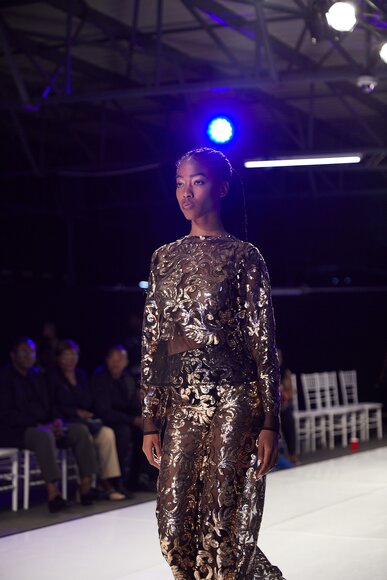 TO DOWNLOAD. CLICK ON THE IMAGE AND SAVE. To browse images use green arrows above.
SHARE AND TAG : @MTC_WINDHOEKFASHIONWEEK
IMAGE CREDIT: @SIMZMKHWANAZI/@BESTFRIENDS_STUDIOS
#MTCWFW2022
@MTC_WINDHOEKFASHIONWEEK
#MADEINNAMIBIA