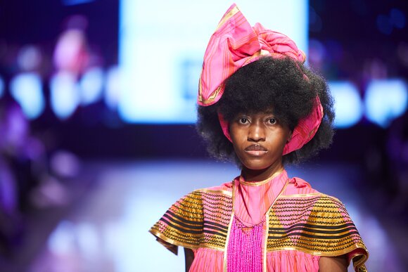 TO DOWNLOAD. CLICK ON THE IMAGE AND SAVE. To browse images use green arrows above.
SHARE AND TAG : @MTC_WINDHOEKFASHIONWEEK
IMAGE CREDIT: @SIMZMKHWANAZI/@BESTFRIENDS_STUDIOS
#MTCWFW2022
@MTC_WINDHOEKFASHIONWEEK
#MADEINNAMIBIA