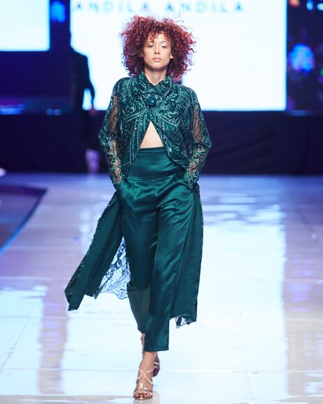 TO DOWNLOAD. CLICK ON THE IMAGE AND SAVE. To browse images use green arrows above.
SHARE AND TAG : @MTC_WINDHOEKFASHIONWEEK
IMAGE CREDIT: @SIMZMKHWANAZI/@BESTFRIENDS_STUDIOS
#MTCWFW2022
@MTC_WINDHOEKFASHIONWEEK
#MADEINNAMIBIA