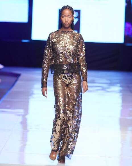 TO DOWNLOAD. CLICK ON THE IMAGE AND SAVE. To browse images use green arrows above.
SHARE AND TAG : @MTC_WINDHOEKFASHIONWEEK
IMAGE CREDIT: @SIMZMKHWANAZI/@BESTFRIENDS_STUDIOS
#MTCWFW2022
@MTC_WINDHOEKFASHIONWEEK
#MADEINNAMIBIA