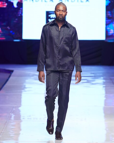 TO DOWNLOAD. CLICK ON THE IMAGE AND SAVE. To browse images use green arrows above.
SHARE AND TAG : @MTC_WINDHOEKFASHIONWEEK
IMAGE CREDIT: @SIMZMKHWANAZI/@BESTFRIENDS_STUDIOS
#MTCWFW2022
@MTC_WINDHOEKFASHIONWEEK
#MADEINNAMIBIA