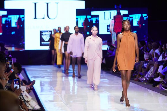 TO DOWNLOAD. CLICK ON THE IMAGE AND SAVE. To browse images use green arrows above.
SHARE AND TAG : @MTC_WINDHOEKFASHIONWEEK
IMAGE CREDIT: @SIMZMKHWANAZI/@BESTFRIENDS_STUDIOS
#MTCWFW2022
@MTC_WINDHOEKFASHIONWEEK
#MADEINNAMIBIA