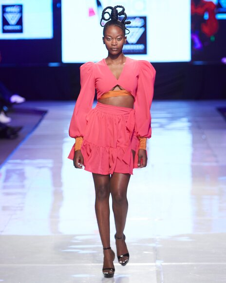 TO DOWNLOAD. CLICK ON THE IMAGE AND SAVE. To browse images use green arrows above.
SHARE AND TAG : @MTC_WINDHOEKFASHIONWEEK
IMAGE CREDIT: @SIMZMKHWANAZI/@BESTFRIENDS_STUDIOS
#MTCWFW2022
@MTC_WINDHOEKFASHIONWEEK
#MADEINNAMIBIA