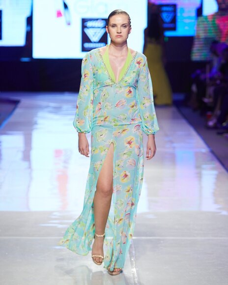 TO DOWNLOAD. CLICK ON THE IMAGE AND SAVE. To browse images use green arrows above.
SHARE AND TAG : @MTC_WINDHOEKFASHIONWEEK
IMAGE CREDIT: @SIMZMKHWANAZI/@BESTFRIENDS_STUDIOS
#MTCWFW2022
@MTC_WINDHOEKFASHIONWEEK
#MADEINNAMIBIA
