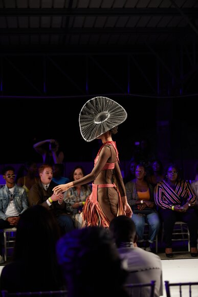 TO DOWNLOAD. CLICK ON THE IMAGE AND SAVE. To browse images use green arrows above.
SHARE AND TAG : @MTC_WINDHOEKFASHIONWEEK
IMAGE CREDIT: @SIMZMKHWANAZI/@BESTFRIENDS_STUDIOS
#MTCWFW2022
@MTC_WINDHOEKFASHIONWEEK
#MADEINNAMIBIA