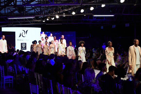 TO DOWNLOAD. CLICK ON THE IMAGE AND SAVE. To browse images use green arrows above.
SHARE AND TAG : @MTC_WINDHOEKFASHIONWEEK
IMAGE CREDIT: @SIMZMKHWANAZI/@BESTFRIENDS_STUDIOS
#MTCWFW2022
@MTC_WINDHOEKFASHIONWEEK
#MADEINNAMIBIA