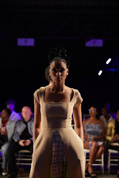 TO DOWNLOAD. CLICK ON THE IMAGE AND SAVE. To browse images use green arrows above.
SHARE AND TAG : @MTC_WINDHOEKFASHIONWEEK
IMAGE CREDIT: @SIMZMKHWANAZI/@BESTFRIENDS_STUDIOS
#MTCWFW2022
@MTC_WINDHOEKFASHIONWEEK
#MADEINNAMIBIA