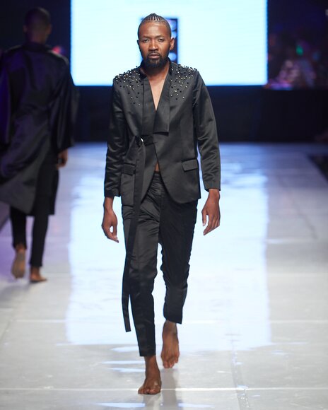 TO DOWNLOAD. CLICK ON THE IMAGE AND SAVE. To browse images use green arrows above.
SHARE AND TAG : @MTC_WINDHOEKFASHIONWEEK
IMAGE CREDIT: @SIMZMKHWANAZI/@BESTFRIENDS_STUDIOS
#MTCWFW2022
@MTC_WINDHOEKFASHIONWEEK
#MADEINNAMIBIA