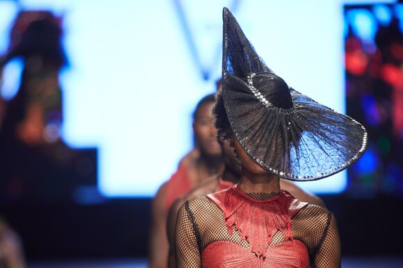 TO DOWNLOAD. CLICK ON THE IMAGE AND SAVE. To browse images use green arrows above.
SHARE AND TAG : @MTC_WINDHOEKFASHIONWEEK
IMAGE CREDIT: @SIMZMKHWANAZI/@BESTFRIENDS_STUDIOS
#MTCWFW2022
@MTC_WINDHOEKFASHIONWEEK
#MADEINNAMIBIA