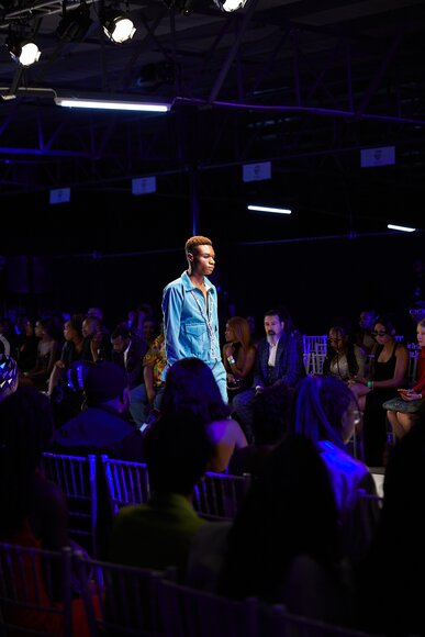 TO DOWNLOAD. CLICK ON THE IMAGE AND SAVE. To browse images use green arrows above.
SHARE AND TAG : @MTC_WINDHOEKFASHIONWEEK
IMAGE CREDIT: @SIMZMKHWANAZI/@BESTFRIENDS_STUDIOS
#MTCWFW2022
@MTC_WINDHOEKFASHIONWEEK
#MADEINNAMIBIA
