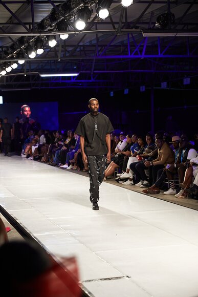 TO DOWNLOAD. CLICK ON THE IMAGE AND SAVE. To browse images use green arrows above.
SHARE AND TAG : @MTC_WINDHOEKFASHIONWEEK
IMAGE CREDIT: @SIMZMKHWANAZI/@BESTFRIENDS_STUDIOS
#MTCWFW2022
@MTC_WINDHOEKFASHIONWEEK
#MADEINNAMIBIA