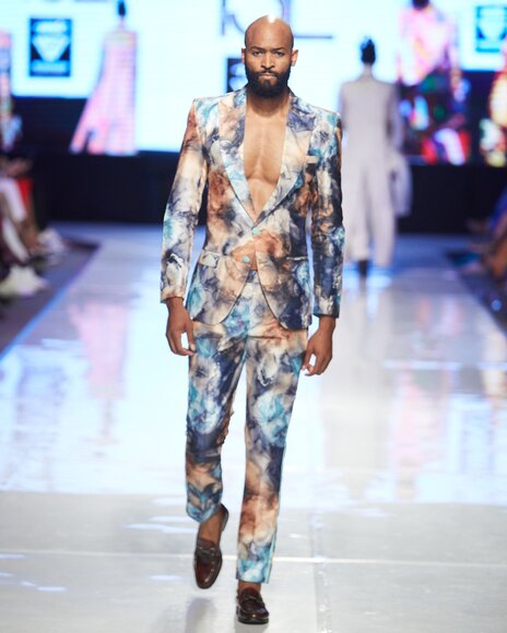 TO DOWNLOAD. CLICK ON THE IMAGE AND SAVE. To browse images use green arrows above.
SHARE AND TAG : @MTC_WINDHOEKFASHIONWEEK
IMAGE CREDIT: @SIMZMKHWANAZI/@BESTFRIENDS_STUDIOS
#MTCWFW2022
@MTC_WINDHOEKFASHIONWEEK
#MADEINNAMIBIA