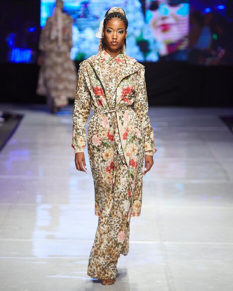 TO DOWNLOAD. CLICK ON THE IMAGE AND SAVE. To browse images use green arrows above.
SHARE AND TAG : @MTC_WINDHOEKFASHIONWEEK
IMAGE CREDIT: @SIMZMKHWANAZI/@BESTFRIENDS_STUDIOS
#MTCWFW2022
@MTC_WINDHOEKFASHIONWEEK
#MADEINNAMIBIA