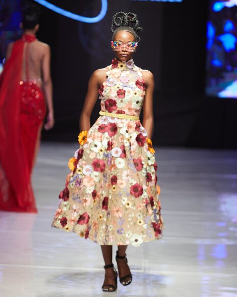 TO DOWNLOAD. CLICK ON THE IMAGE AND SAVE. To browse images use green arrows above.
SHARE AND TAG : @MTC_WINDHOEKFASHIONWEEK
IMAGE CREDIT: @SIMZMKHWANAZI/@BESTFRIENDS_STUDIOS
#MTCWFW2022
@MTC_WINDHOEKFASHIONWEEK
#MADEINNAMIBIA