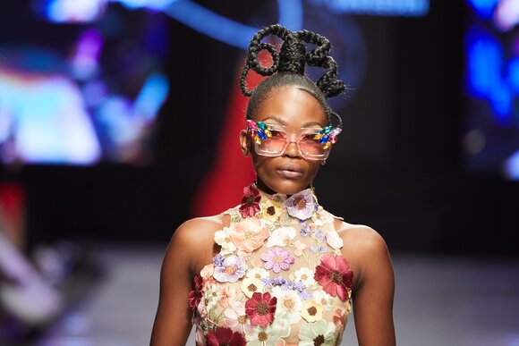 TO DOWNLOAD. CLICK ON THE IMAGE AND SAVE. To browse images use green arrows above.
SHARE AND TAG : @MTC_WINDHOEKFASHIONWEEK
IMAGE CREDIT: @SIMZMKHWANAZI/@BESTFRIENDS_STUDIOS
#MTCWFW2022
@MTC_WINDHOEKFASHIONWEEK
#MADEINNAMIBIA