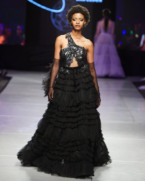 TO DOWNLOAD. CLICK ON THE IMAGE AND SAVE. To browse images use green arrows above.
SHARE AND TAG : @MTC_WINDHOEKFASHIONWEEK
IMAGE CREDIT: @SIMZMKHWANAZI/@BESTFRIENDS_STUDIOS
#MTCWFW2022
@MTC_WINDHOEKFASHIONWEEK
#MADEINNAMIBIA