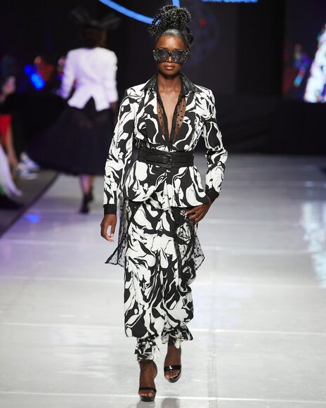 TO DOWNLOAD. CLICK ON THE IMAGE AND SAVE. To browse images use green arrows above.
SHARE AND TAG : @MTC_WINDHOEKFASHIONWEEK
IMAGE CREDIT: @SIMZMKHWANAZI/@BESTFRIENDS_STUDIOS
#MTCWFW2022
@MTC_WINDHOEKFASHIONWEEK
#MADEINNAMIBIA