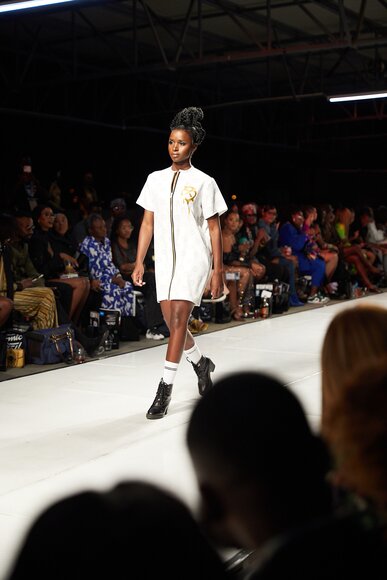 TO DOWNLOAD. CLICK ON THE IMAGE AND SAVE. To browse images use green arrows above.
SHARE AND TAG : @MTC_WINDHOEKFASHIONWEEK
IMAGE CREDIT: @SIMZMKHWANAZI/@BESTFRIENDS_STUDIOS
#MTCWFW2022
@MTC_WINDHOEKFASHIONWEEK
#MADEINNAMIBIA