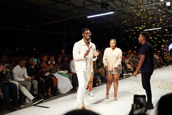 TO DOWNLOAD. CLICK ON THE IMAGE AND SAVE. To browse images use green arrows above.
SHARE AND TAG : @MTC_WINDHOEKFASHIONWEEK
IMAGE CREDIT: @SIMZMKHWANAZI/@BESTFRIENDS_STUDIOS
#MTCWFW2022
@MTC_WINDHOEKFASHIONWEEK
#MADEINNAMIBIA