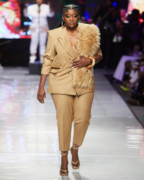TO DOWNLOAD. CLICK ON THE IMAGE AND SAVE. To browse images use green arrows above.
SHARE AND TAG : @MTC_WINDHOEKFASHIONWEEK
IMAGE CREDIT: @SIMZMKHWANAZI/@BESTFRIENDS_STUDIOS
#MTCWFW2022
@MTC_WINDHOEKFASHIONWEEK
#MADEINNAMIBIA