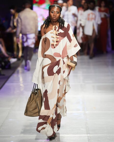 TO DOWNLOAD. CLICK ON THE IMAGE AND SAVE. To browse images use green arrows above.
SHARE AND TAG : @MTC_WINDHOEKFASHIONWEEK
IMAGE CREDIT: @SIMZMKHWANAZI/@BESTFRIENDS_STUDIOS
#MTCWFW2022
@MTC_WINDHOEKFASHIONWEEK
#MADEINNAMIBIA