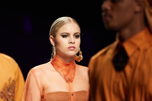 TO DOWNLOAD. CLICK ON THE IMAGE AND SAVE. To browse images use green arrows above.
SHARE AND TAG : @MTC_WINDHOEKFASHIONWEEK
IMAGE CREDIT: @SIMZMKHWANAZI/@BESTFRIENDS_STUDIOS
#MTCWFW2022
@MTC_WINDHOEKFASHIONWEEK
#MADEINNAMIBIA