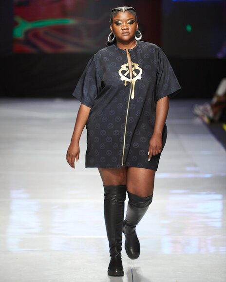 TO DOWNLOAD. CLICK ON THE IMAGE AND SAVE. To browse images use green arrows above.
SHARE AND TAG : @MTC_WINDHOEKFASHIONWEEK
IMAGE CREDIT: @SIMZMKHWANAZI/@BESTFRIENDS_STUDIOS
#MTCWFW2022
@MTC_WINDHOEKFASHIONWEEK
#MADEINNAMIBIA