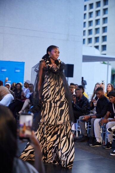 TO DOWNLOAD. CLICK ON THE IMAGE AND SAVE. To browse images use green arrows above.
SHARE AND TAG : @MTC_WINDHOEKFASHIONWEEK
IMAGE CREDIT: @SIMZMKHWANAZI/@BESTFRIENDS_STUDIOS
#MTCWFW2022
@MTC_WINDHOEKFASHIONWEEK
#MADEINNAMIBIA