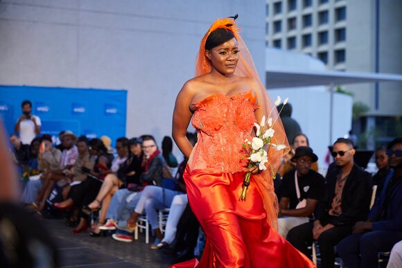 TO DOWNLOAD. CLICK ON THE IMAGE AND SAVE. To browse images use green arrows above.
SHARE AND TAG : @MTC_WINDHOEKFASHIONWEEK
IMAGE CREDIT: @SIMZMKHWANAZI/@BESTFRIENDS_STUDIOS
#MTCWFW2022
@MTC_WINDHOEKFASHIONWEEK
#MADEINNAMIBIA
