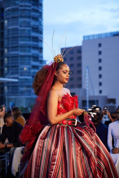TO DOWNLOAD. CLICK ON THE IMAGE AND SAVE. To browse images use green arrows above.
SHARE AND TAG : @MTC_WINDHOEKFASHIONWEEK
IMAGE CREDIT: @SIMZMKHWANAZI/@BESTFRIENDS_STUDIOS
#MTCWFW2022
@MTC_WINDHOEKFASHIONWEEK
#MADEINNAMIBIA