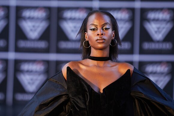 TO DOWNLOAD. CLICK ON THE IMAGE AND SAVE. To browse images use green arrows above.
SHARE AND TAG : @MTC_WINDHOEKFASHIONWEEK
IMAGE CREDIT: @SIMZMKHWANAZI/@BESTFRIENDS_STUDIOS
#MTCWFW2022
@MTC_WINDHOEKFASHIONWEEK
#MADEINNAMIBIA