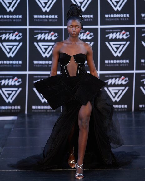 TO DOWNLOAD. CLICK ON THE IMAGE AND SAVE. To browse images use green arrows above.
SHARE AND TAG : @MTC_WINDHOEKFASHIONWEEK
IMAGE CREDIT: @SIMZMKHWANAZI/@BESTFRIENDS_STUDIOS
#MTCWFW2022
@MTC_WINDHOEKFASHIONWEEK
#MADEINNAMIBIA