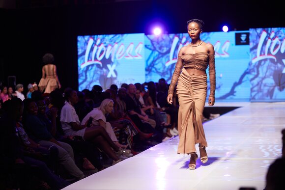TO DOWNLOAD, CLICK ON THE PICTURE AND SAVE. To browse  use green arrows above the picture.
SHARE AND TAG : @MTC_WINDHOEKFASHIONWEEK
IMAGE CREDIT: @SIMZMKHWANAZI/@SHAMASESTUDIOS
#MTCWFW2023
@MTC_WINDHOEKFASHIONWEEK
#MADEINNAMIBIA
