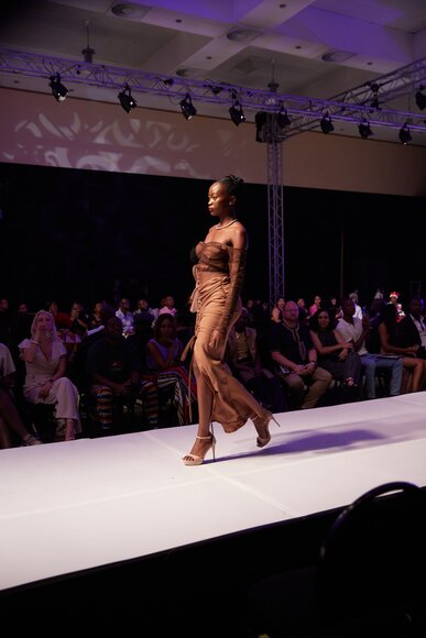 TO DOWNLOAD, CLICK ON THE PICTURE AND SAVE. To browse  use green arrows above the picture.
SHARE AND TAG : @MTC_WINDHOEKFASHIONWEEK
IMAGE CREDIT: @SIMZMKHWANAZI/@SHAMASESTUDIOS
#MTCWFW2023
@MTC_WINDHOEKFASHIONWEEK
#MADEINNAMIBIA