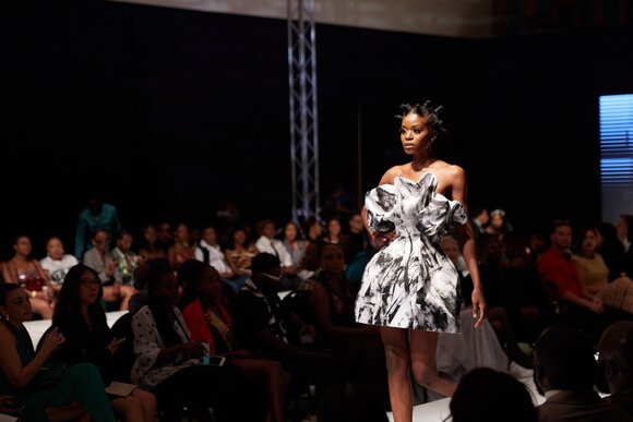 TO DOWNLOAD, CLICK ON THE PICTURE AND SAVE. To browse  use green arrows above the picture.
SHARE AND TAG : @MTC_WINDHOEKFASHIONWEEK
IMAGE CREDIT: @SIMZMKHWANAZI/@SHAMASESTUDIOS
#MTCWFW2023
@MTC_WINDHOEKFASHIONWEEK
#MADEINNAMIBIA