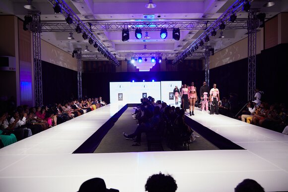 TO DOWNLOAD, CLICK ON THE PICTURE AND SAVE. To browse  use green arrows above the picture.
SHARE AND TAG : @MTC_WINDHOEKFASHIONWEEK
IMAGE CREDIT: @SIMZMKHWANAZI/@SHAMASESTUDIOS
#MTCWFW2023
@MTC_WINDHOEKFASHIONWEEK
#MADEINNAMIBIA
