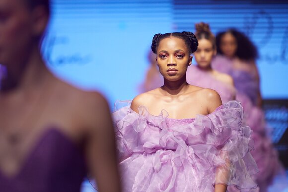 TO DOWNLOAD, CLICK ON THE PICTURE AND SAVE. To browse  use green arrows above the picture.
SHARE AND TAG : @MTC_WINDHOEKFASHIONWEEK
IMAGE CREDIT: @SIMZMKHWANAZI/@SHAMASESTUDIOS
#MTCWFW2023
@MTC_WINDHOEKFASHIONWEEK
#MADEINNAMIBIA