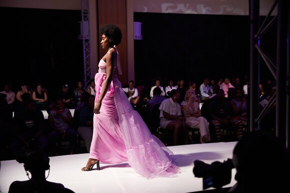 TO DOWNLOAD, CLICK ON THE PICTURE AND SAVE. To browse  use green arrows above the picture.
SHARE AND TAG : @MTC_WINDHOEKFASHIONWEEK
IMAGE CREDIT: @SIMZMKHWANAZI/@SHAMASESTUDIOS
#MTCWFW2023
@MTC_WINDHOEKFASHIONWEEK
#MADEINNAMIBIA