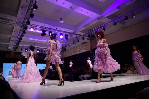 TO DOWNLOAD, CLICK ON THE PICTURE AND SAVE. To browse  use green arrows above the picture.
SHARE AND TAG : @MTC_WINDHOEKFASHIONWEEK
IMAGE CREDIT: @SIMZMKHWANAZI/@SHAMASESTUDIOS
#MTCWFW2023
@MTC_WINDHOEKFASHIONWEEK
#MADEINNAMIBIA