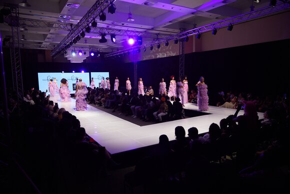TO DOWNLOAD, CLICK ON THE PICTURE AND SAVE. To browse  use green arrows above the picture.
SHARE AND TAG : @MTC_WINDHOEKFASHIONWEEK
IMAGE CREDIT: @SIMZMKHWANAZI/@SHAMASESTUDIOS
#MTCWFW2023
@MTC_WINDHOEKFASHIONWEEK
#MADEINNAMIBIA