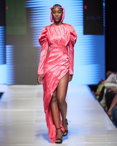 TO DOWNLOAD, CLICK ON THE PICTURE AND SAVE. To browse  use green arrows above the picture.
SHARE AND TAG : @MTC_WINDHOEKFASHIONWEEK
IMAGE CREDIT: @SIMZMKHWANAZI/@SHAMASESTUDIOS
#MTCWFW2023
@MTC_WINDHOEKFASHIONWEEK
#MADEINNAMIBIA
