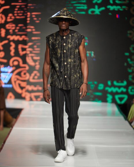 TO DOWNLOAD, CLICK ON THE PICTURE AND SAVE. To browse  use green arrows above the picture.
SHARE AND TAG : @MTC_WINDHOEKFASHIONWEEK
IMAGE CREDIT: @SIMZMKHWANAZI/@SHAMASESTUDIOS
#MTCWFW2023
@MTC_WINDHOEKFASHIONWEEK
#MADEINNAMIBIA